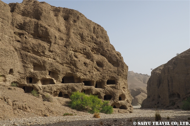 Cave City of Bela, Gondrani